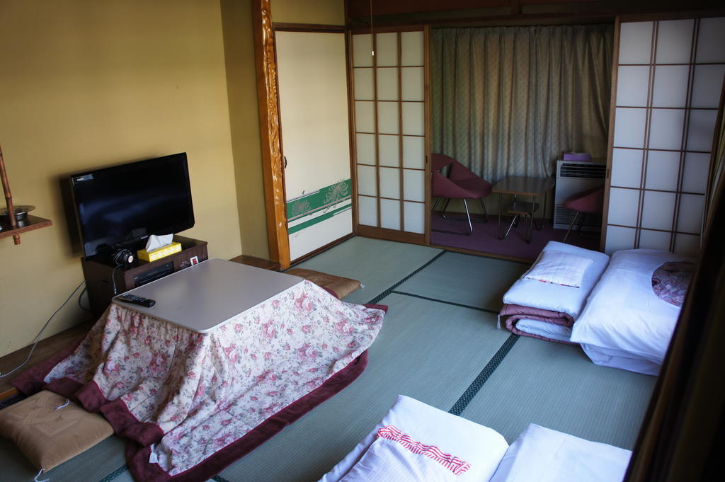 Miyoshiya Ryokan Tanabe Rum bild